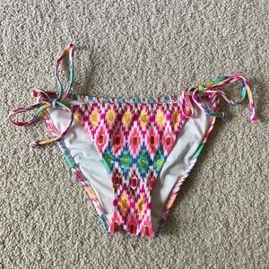 Victoria Secret bikini bottoms, size small